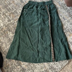 Zara Green Midi A-line Skirt with Ruffles for Casual Work